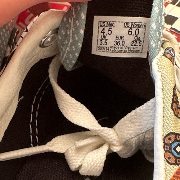 ❌SOLD❌VANS Era Tiger Patchwork - Picture 6 of 7